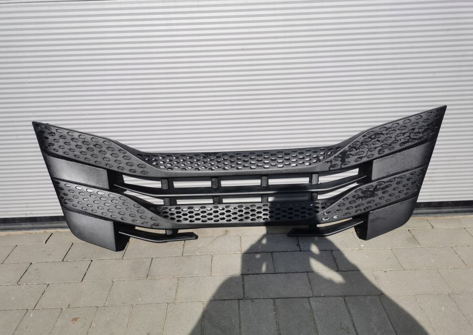 GRILL ATRAPA IVECO STRALIS S WAY 5802401392 - Calandre pour Camion: photos 1 GRILL ATRAPA IVECO STRALIS S WAY 5802401392 - Calandre pour Camion: photos 1