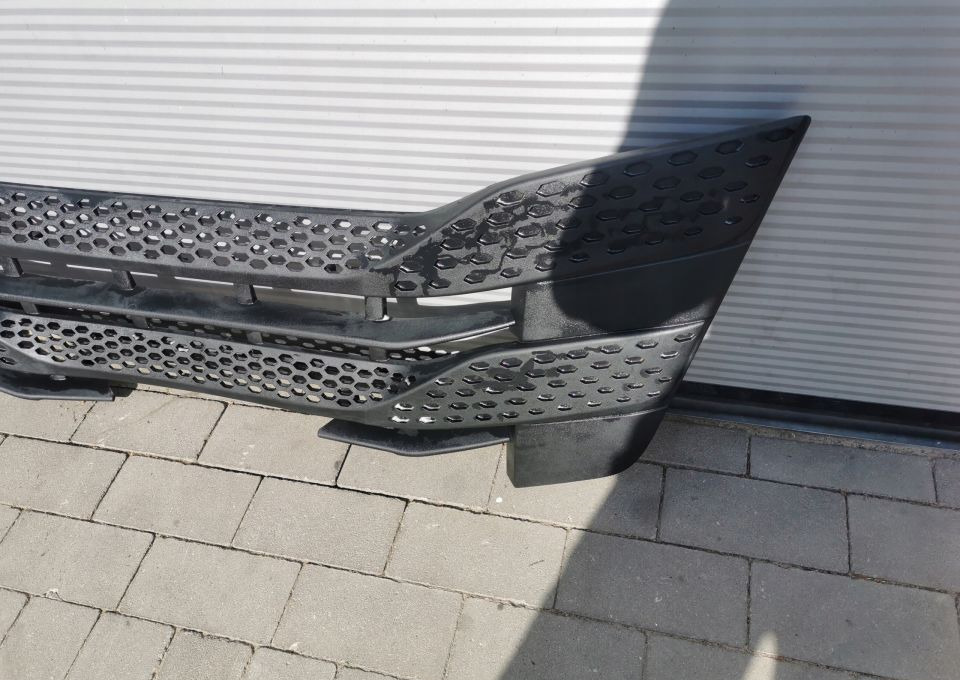 GRILL ATRAPA IVECO STRALIS S WAY 5802401392 - Calandre pour Camion: photos 3 GRILL ATRAPA IVECO STRALIS S WAY 5802401392 - Calandre pour Camion: photos 3