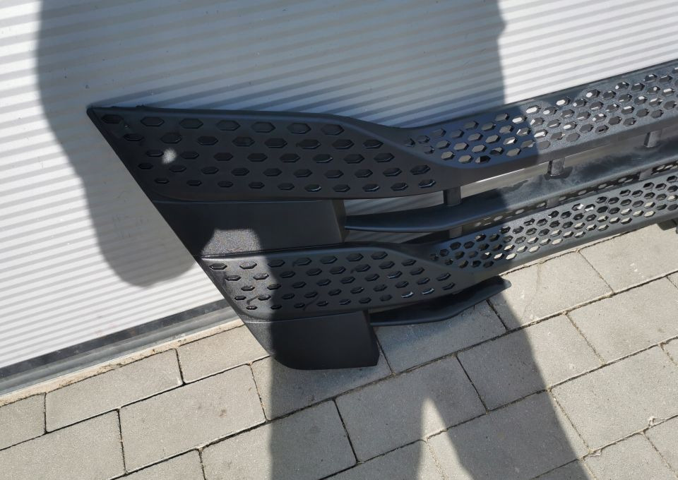 GRILL ATRAPA IVECO STRALIS S WAY 5802401392 - Calandre pour Camion: photos 2 GRILL ATRAPA IVECO STRALIS S WAY 5802401392 - Calandre pour Camion: photos 2