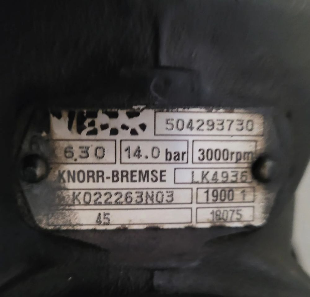 KOMPRESOR IVECO ORYGINAŁ 504293730 CHWALIM116 - Compresseur pour Camion: photos 3 KOMPRESOR IVECO ORYGINAŁ 504293730 CHWALIM116 - Compresseur pour Camion: photos 3