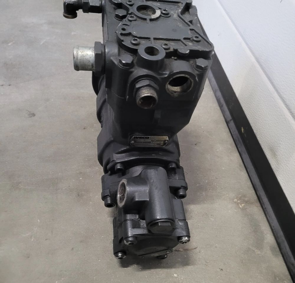 KOMPRESOR +WSPOMAGANIE IVECO STRALIS ORYGINAŁ 504293730 CHWALIM116 - Compresseur pour Camion: photos 3 KOMPRESOR +WSPOMAGANIE IVECO STRALIS ORYGINAŁ 504293730 CHWALIM116 - Compresseur pour Camion: photos 3