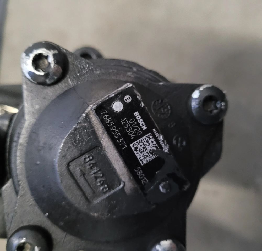 KOMPRESOR +WSPOMAGANIE IVECO STRALIS ORYGINAŁ 504293730 CHWALIM116 - Compresseur pour Camion: photos 5 KOMPRESOR +WSPOMAGANIE IVECO STRALIS ORYGINAŁ 504293730 CHWALIM116 - Compresseur pour Camion: photos 5