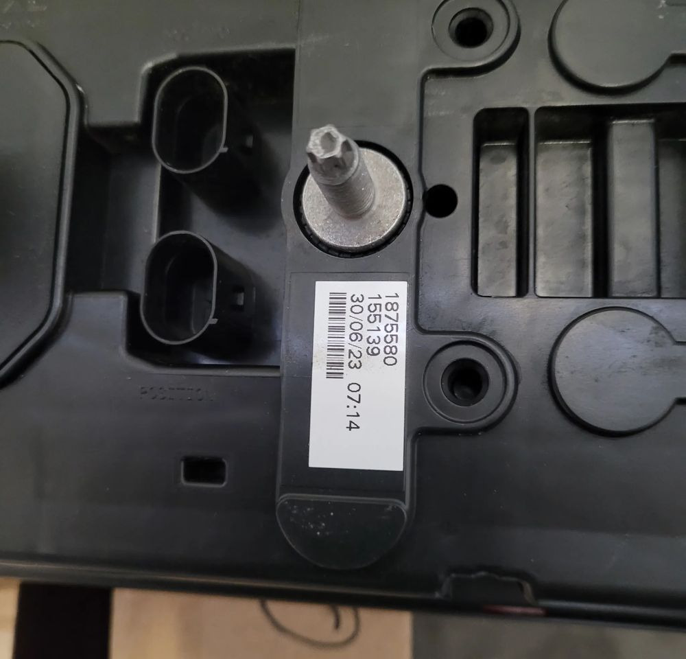 LAMPY TYL DAF XF CF ORYGINAŁ KOMPLET OM 1875579 CHWALIM116 - Feu arrière pour Camion: photos 4 LAMPY TYL DAF XF CF ORYGINAŁ KOMPLET OM 1875579 CHWALIM116 - Feu arrière pour Camion: photos 4