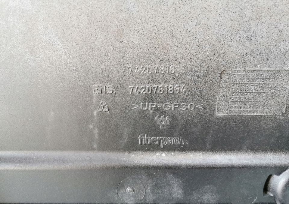 MASKA ATRAPA DAF LF oryginał - Calandre pour Camion: photos 4 MASKA ATRAPA DAF LF oryginał - Calandre pour Camion: photos 4