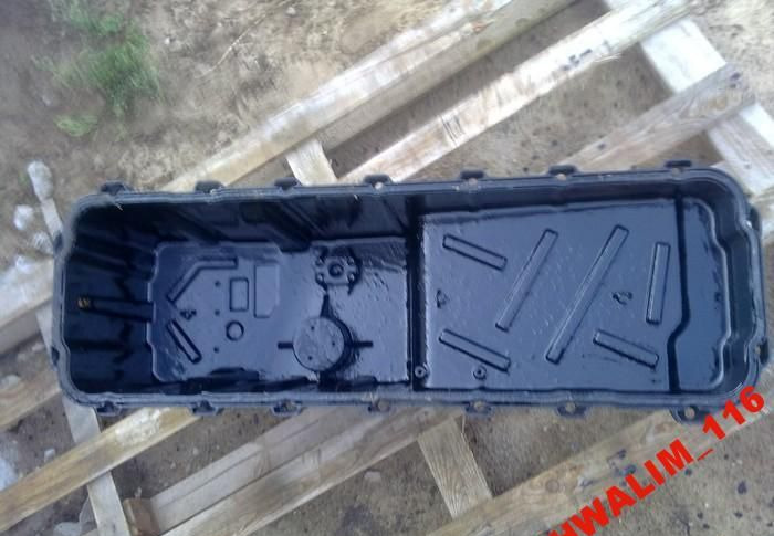 MISKA MISA OLEJOWA RENAULT PREMIUM DXI 11 - Carter d'huile pour Camion: photos 1 MISKA MISA OLEJOWA RENAULT PREMIUM DXI 11 - Carter d'huile pour Camion: photos 1