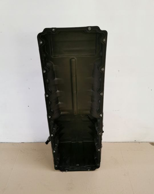 MISKA OLEJOWA ACTROS MP4 A471 010 01 13 igła - Carter d'huile pour Camion: photos 4 MISKA OLEJOWA ACTROS MP4 A471 010 01 13 igła - Carter d'huile pour Camion: photos 4