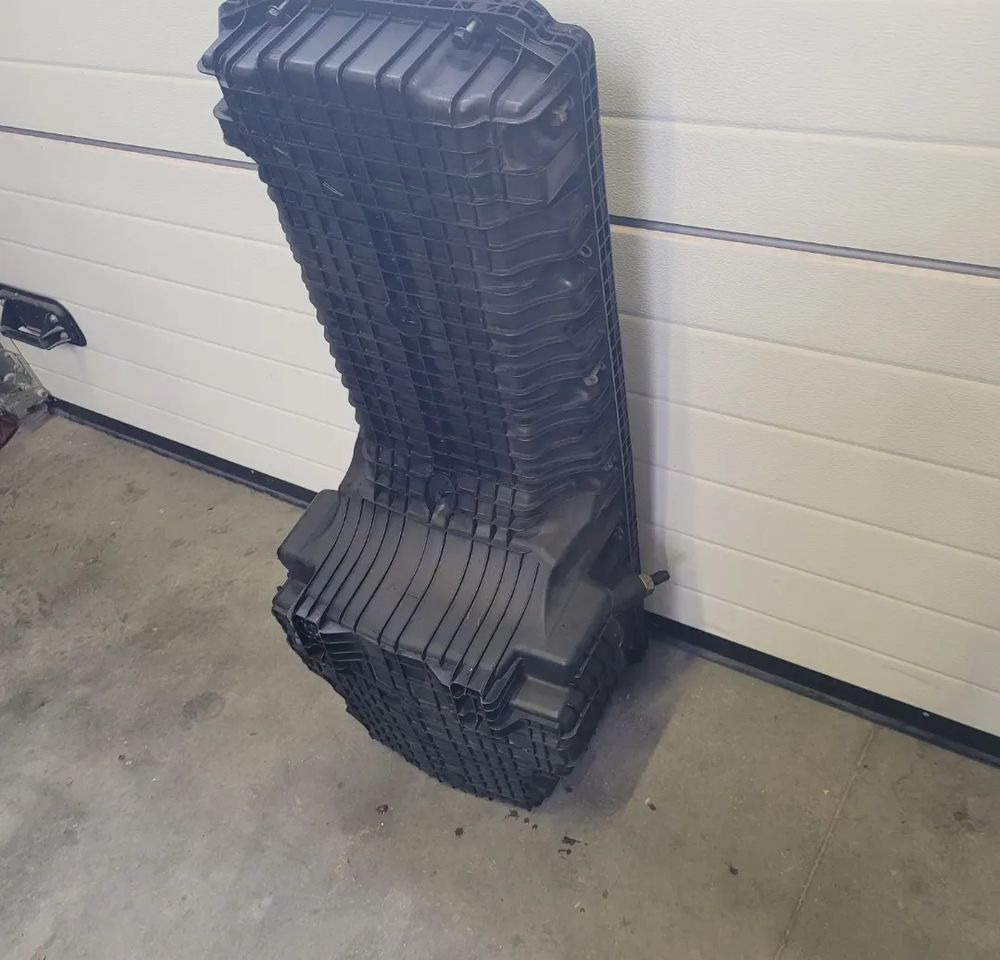 MISKA OLEJOWA MERCEDES ACTROS MP4 A470 010 34 13 - Carter d'huile pour Camion: photos 3 MISKA OLEJOWA MERCEDES ACTROS MP4 A470 010 34 13 - Carter d'huile pour Camion: photos 3