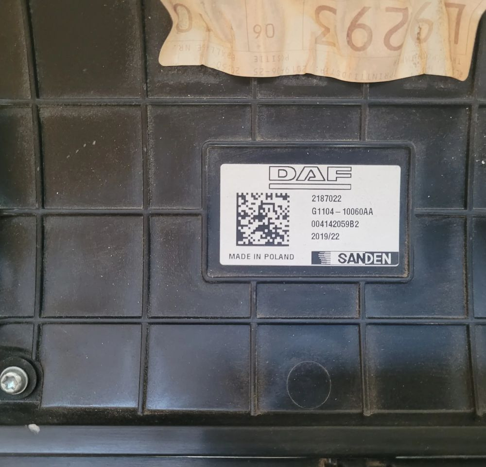 NAGRZEWNICA DAF XF 106 FL. 2187022 CHWALIM116 - Chauffage/ Ventilation pour Camion: photos 5 NAGRZEWNICA DAF XF 106 FL. 2187022 CHWALIM116 - Chauffage/ Ventilation pour Camion: photos 5
