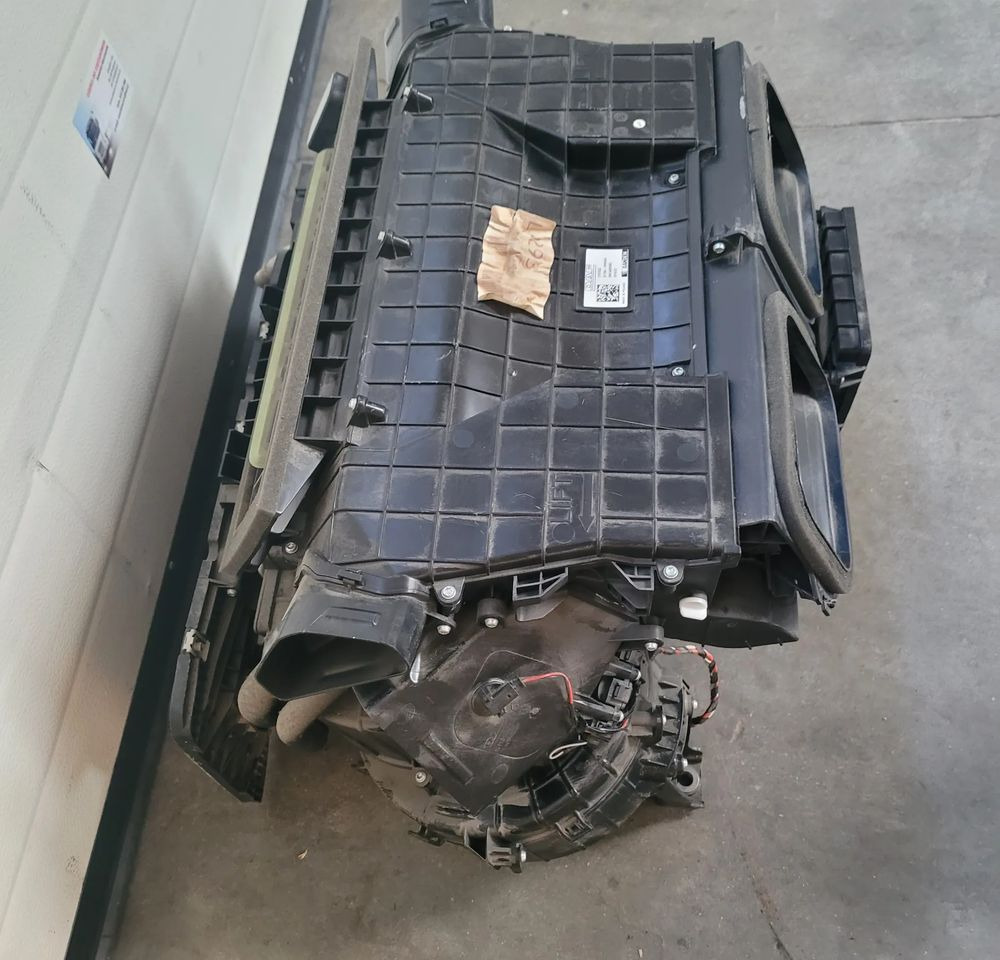NAGRZEWNICA DAF XF 106 FL. 2187022 CHWALIM116 - Chauffage/ Ventilation pour Camion: photos 3 NAGRZEWNICA DAF XF 106 FL. 2187022 CHWALIM116 - Chauffage/ Ventilation pour Camion: photos 3