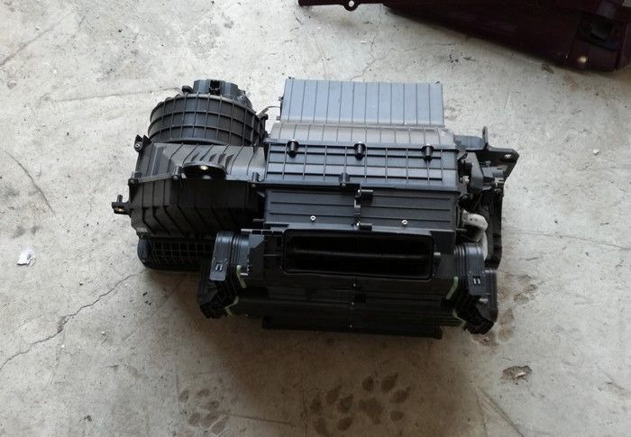 NAGRZEWNICA MERCEDES MP4 - Chauffage/ Ventilation pour Camion: photos 1 NAGRZEWNICA MERCEDES MP4 - Chauffage/ Ventilation pour Camion: photos 1