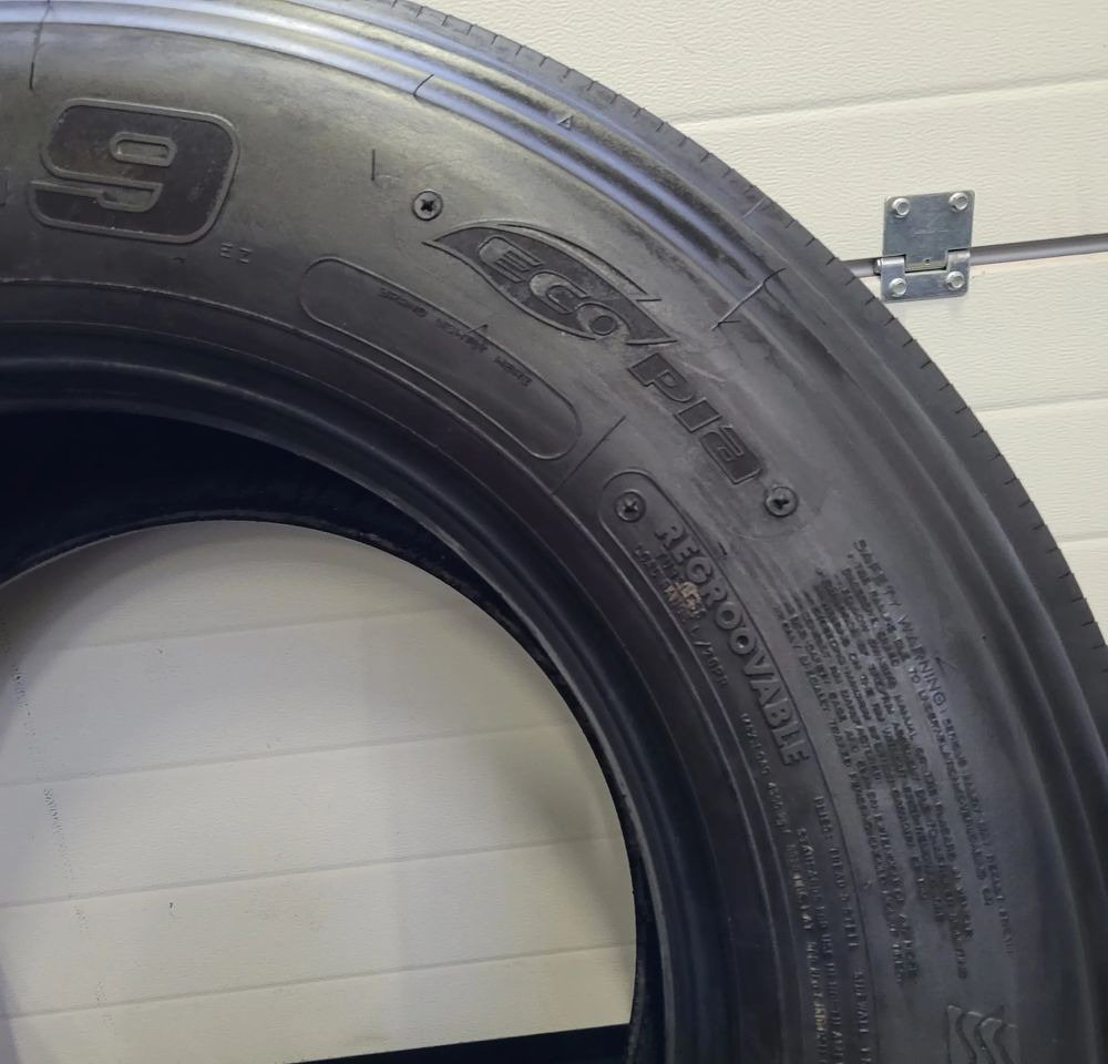 OPONA BRIDGESTONE R249 ECOPIA 385/55R22.5 - Pneu: photos 3 OPONA BRIDGESTONE R249 ECOPIA 385/55R22.5 - Pneu: photos 3