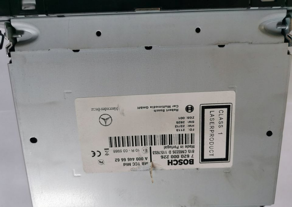 RADIO MERCEDES ACTROS MP4 A 000 446 66 62 - Panel de instrumentos pour Camion: photos 3 RADIO MERCEDES ACTROS MP4 A 000 446 66 62 - Panel de instrumentos pour Camion: photos 3