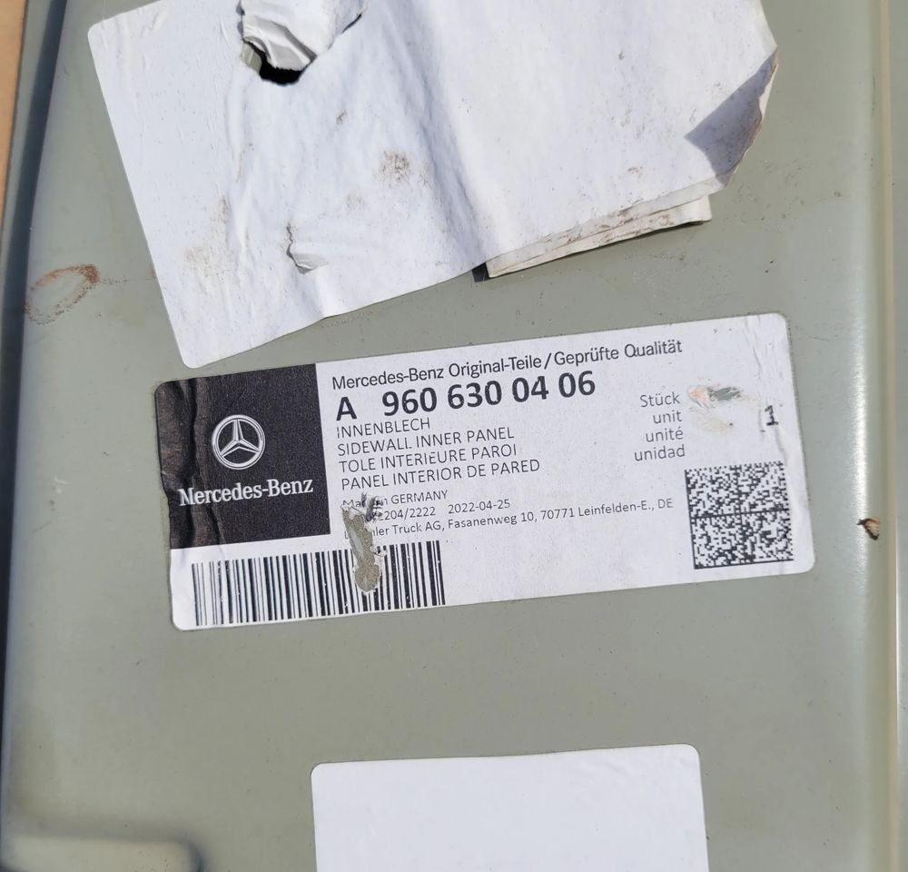 SŁUPEK KABINY MERCEDES ACTROS MP4 MP5 NOWY ORYGINAŁ RH CHWALIM116 A9606300406 - Carrosserie et extérieur pour Camion: photos 4 SŁUPEK KABINY MERCEDES ACTROS MP4 MP5 NOWY ORYGINAŁ RH CHWALIM116 A9606300406 - Carrosserie et extérieur pour Camion: photos 4