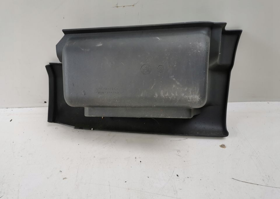 STOPNICA WŁAZ DAF LF PRAWA - Marchepied pour Camion: photos 3 STOPNICA WŁAZ DAF LF PRAWA - Marchepied pour Camion: photos 3