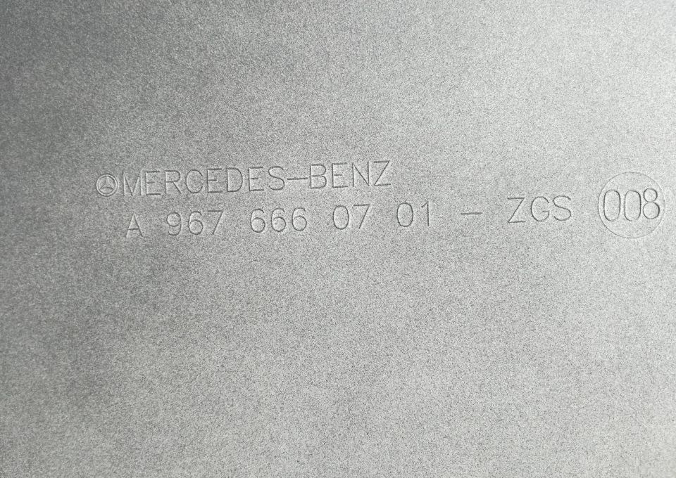 STOPNICA WŁAZ MERCEDES ATEGO EURO6 RH LH ORYGINAŁ - Marchepied pour Camion: photos 4 STOPNICA WŁAZ MERCEDES ATEGO EURO6 RH LH ORYGINAŁ - Marchepied pour Camion: photos 4