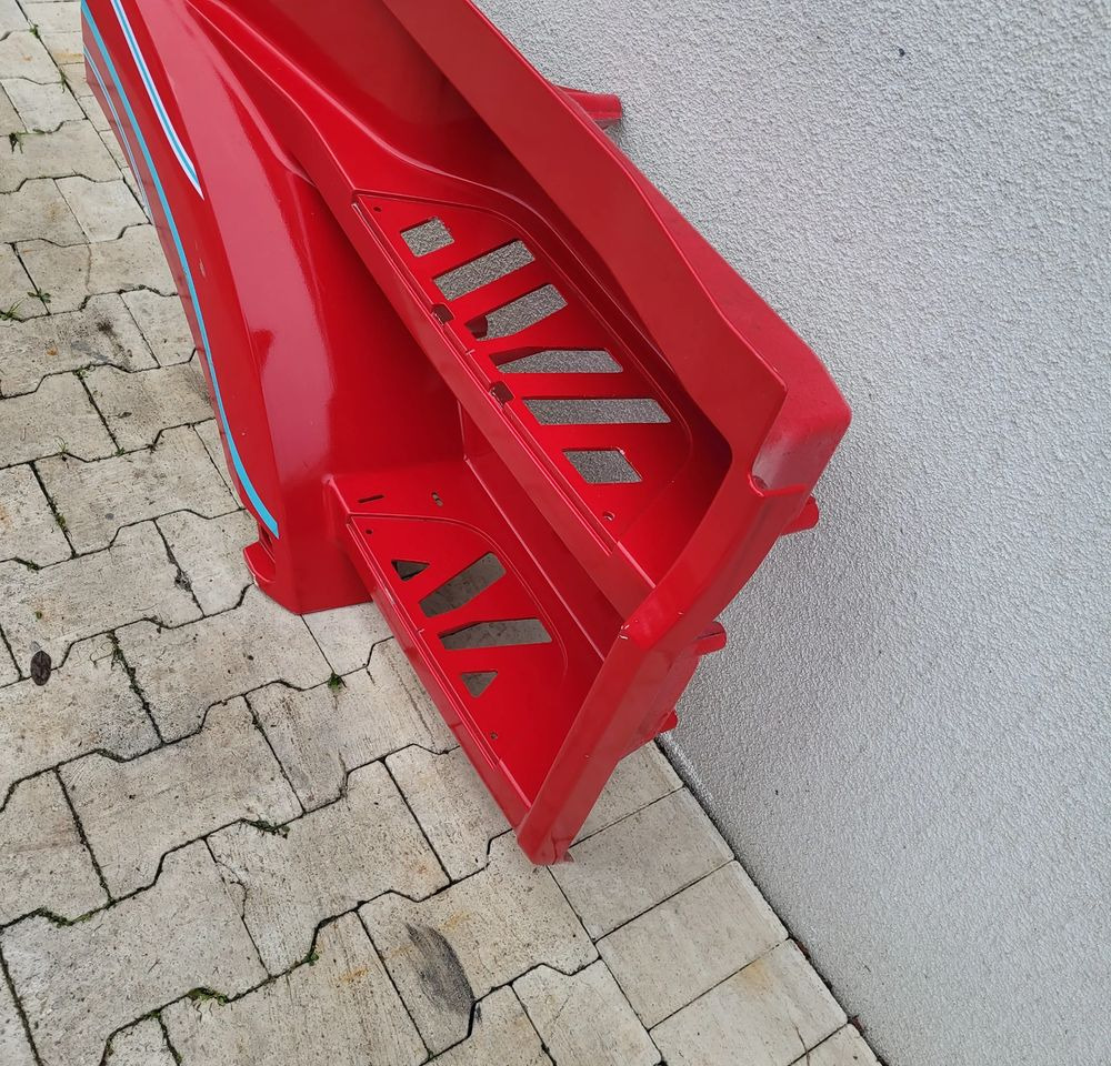 Stopnica Mercedes ACTROS MP4 MP5 A9616664003 CHWALIM116 - Marchepied pour Camion: photos 2 Stopnica Mercedes ACTROS MP4 MP5 A9616664003 CHWALIM116 - Marchepied pour Camion: photos 2