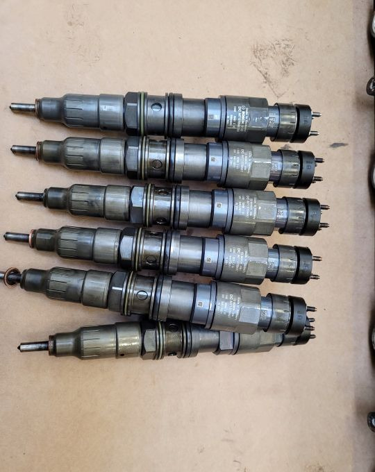 WTRYSKI MERCEDES ACTROS MP4 A471070048780 - Injecteur pour Camion: photos 1 WTRYSKI MERCEDES ACTROS MP4 A471070048780 - Injecteur pour Camion: photos 1