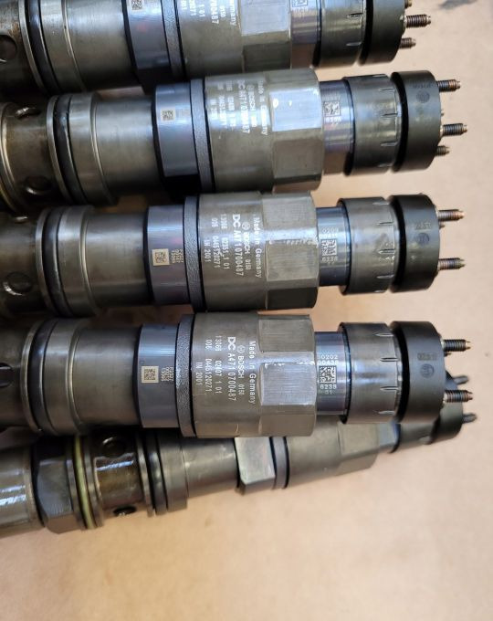 WTRYSKI MERCEDES ACTROS MP4 A471070048780 - Injecteur pour Camion: photos 2 WTRYSKI MERCEDES ACTROS MP4 A471070048780 - Injecteur pour Camion: photos 2