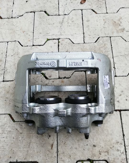 ZACISK HAMULCOWY IVECO BREMBO 42555559 LH - Étrier de frein pour Camion: photos 1 ZACISK HAMULCOWY IVECO BREMBO 42555559 LH - Étrier de frein pour Camion: photos 1