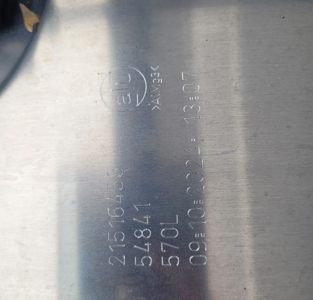 ZBIORNIK PALIWA VOLVO FH4 FH5 GAMA 140X70X70CM 21516453 570L CHWALIM116 - Réservoir de carburant pour Camion: photos 5 ZBIORNIK PALIWA VOLVO FH4 FH5 GAMA 140X70X70CM 21516453 570L CHWALIM116 - Réservoir de carburant pour Camion: photos 5