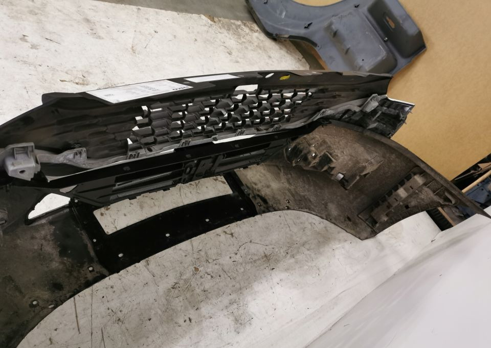 ZDERZAK GRILL IVECO DAYLY NOWY MODEL 2019r - Pare-chocs pour Véhicule utilitaire: photos 5 ZDERZAK GRILL IVECO DAYLY NOWY MODEL 2019r - Pare-chocs pour Véhicule utilitaire: photos 5