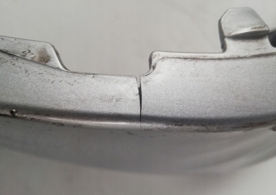 ZDERZAK TYŁ MERCEDES E KLASA W 212 885 36 38 LIFT - Pare-chocs pour Camion: photos 3 ZDERZAK TYŁ MERCEDES E KLASA W 212 885 36 38 LIFT - Pare-chocs pour Camion: photos 3