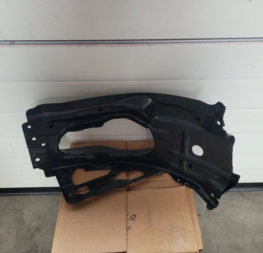 ZDERZAK WZMOCNIENIE NAROZNIK DAF XG NM.ORYGINAŁ CHWALIM116 - Angle de pare-chocs pour Camion: photos 2 ZDERZAK WZMOCNIENIE NAROZNIK DAF XG NM.ORYGINAŁ CHWALIM116 - Angle de pare-chocs pour Camion: photos 2