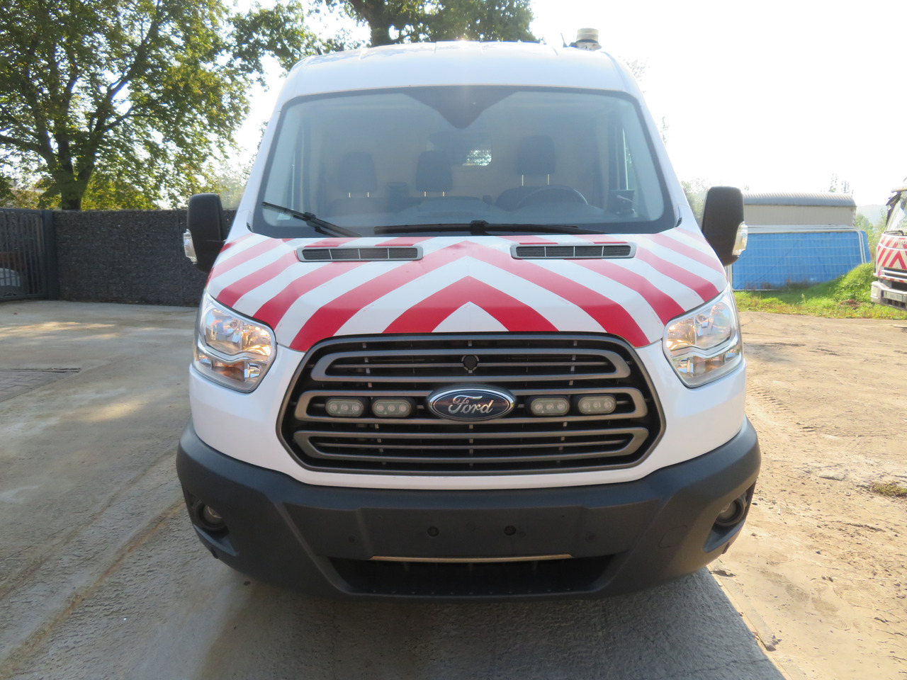 Ford Transit 2.0TDCi - Fourgon utilitaire: photos 2 Ford Transit 2.0TDCi - Fourgon utilitaire: photos 2