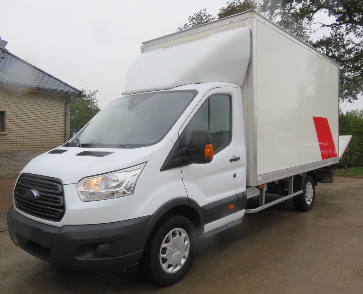 Ford Transit 2.0TDCi - Fourgon grand volume: photos 4 Ford Transit 2.0TDCi - Fourgon grand volume: photos 4