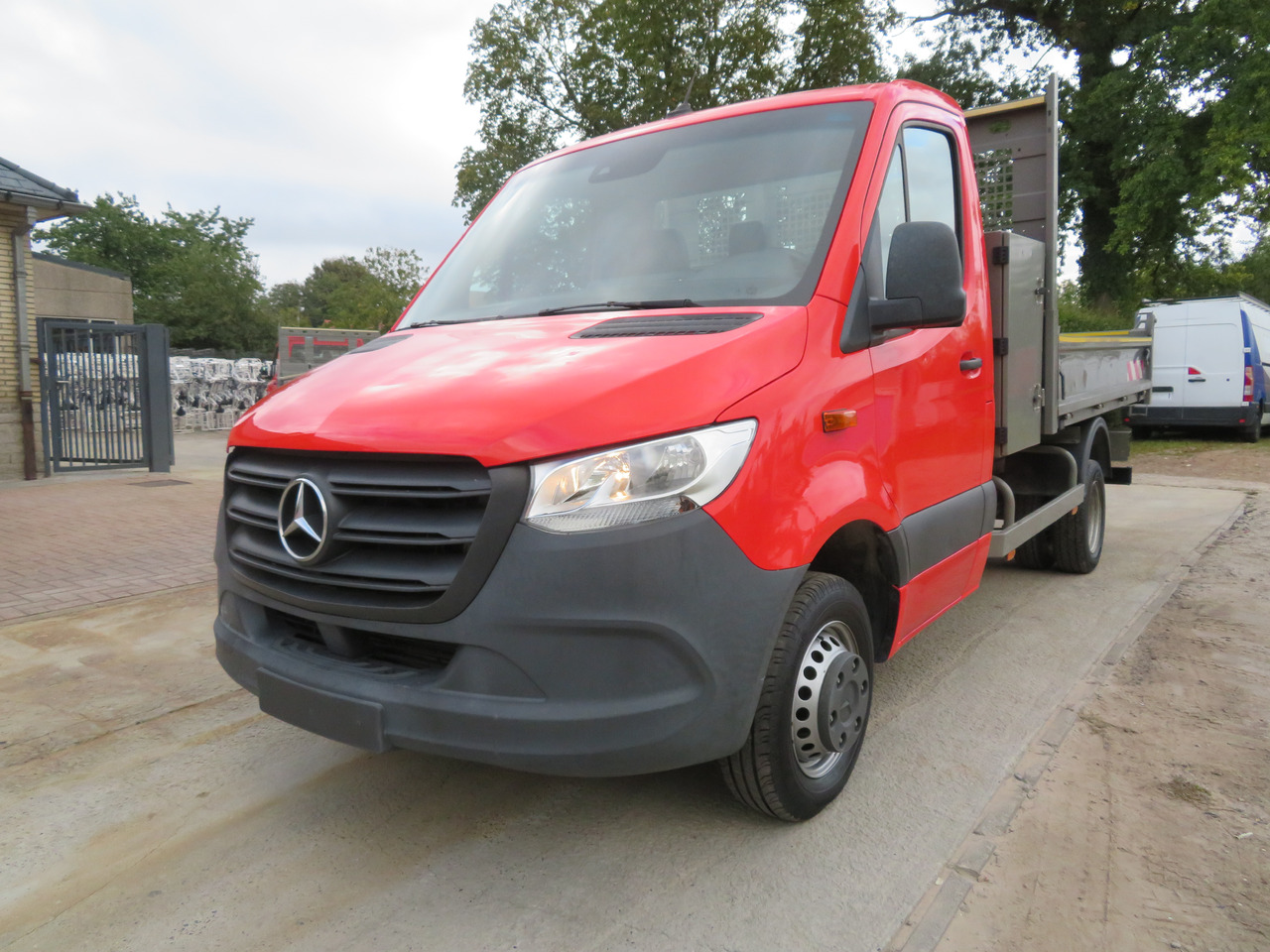 Mercedes-Benz Sprinter 514cdi - Utilitaire benne: photos 3 Mercedes-Benz Sprinter 514cdi - Utilitaire benne: photos 3
