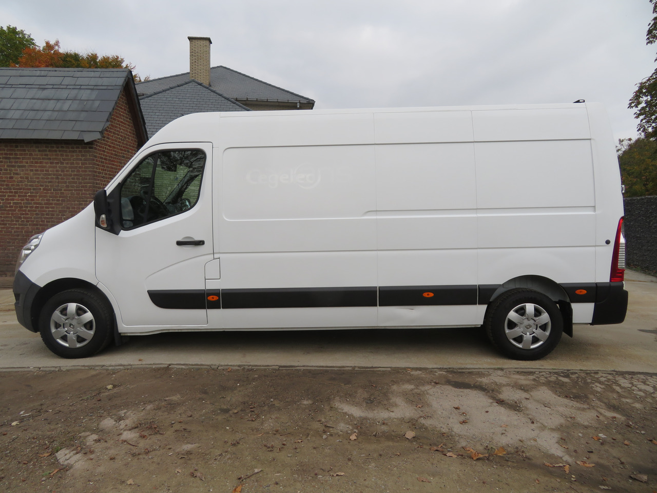 Renault Master 2.3dCi Grand Confort - L3H2 - Fourgon utilitaire: photos 4 Renault Master 2.3dCi Grand Confort - L3H2 - Fourgon utilitaire: photos 4