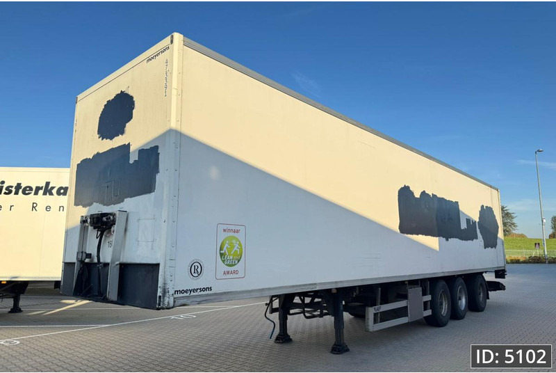 LAG 0-3-39 KA / Steering axle - Semi-remorque fourgon: photos 1 LAG 0-3-39 KA / Steering axle - Semi-remorque fourgon: photos 1