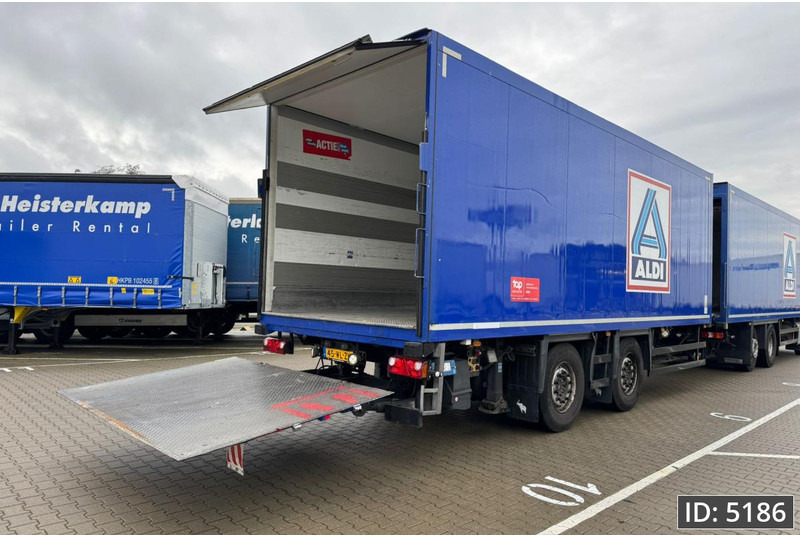 Mercedes-Benz Antos 2736 Day Cab, Euro 6, + Schmitz / Durchladbar / Carrier / 92m3 - Camion frigorifique: photos 4 Mercedes-Benz Antos 2736 Day Cab, Euro 6, + Schmitz / Durchladbar / Carrier / 92m3 - Camion frigorifique: photos 4