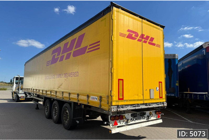 Schmitz Cargobull SCB*S3T / Disk brakes - Semi-remorque rideaux coulissants: photos 2 Schmitz Cargobull SCB*S3T / Disk brakes - Semi-remorque rideaux coulissants: photos 2