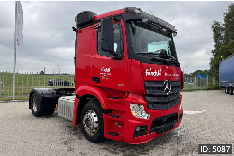 Mercedes-Benz Actros 1840 StreamSpace, Euro 6, / Retarder / Hydraulics / Flat roof, Intarder - Tracteur routier: photos 4 Mercedes-Benz Actros 1840 StreamSpace, Euro 6, / Retarder / Hydraulics / Flat roof, Intarder - Tracteur routier: photos 4