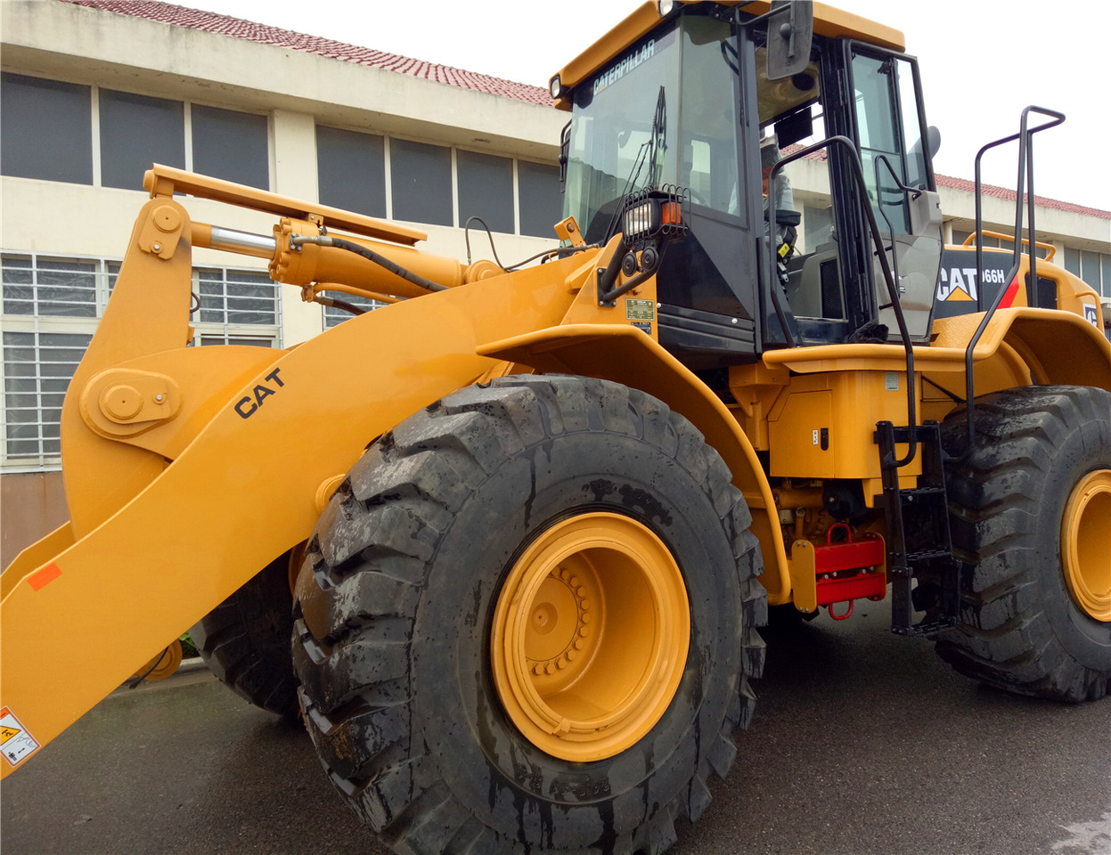 CAT Wheel Loader CAT 980F - Chargeuse sur pneus: photos 4 CAT Wheel Loader CAT 980F - Chargeuse sur pneus: photos 4