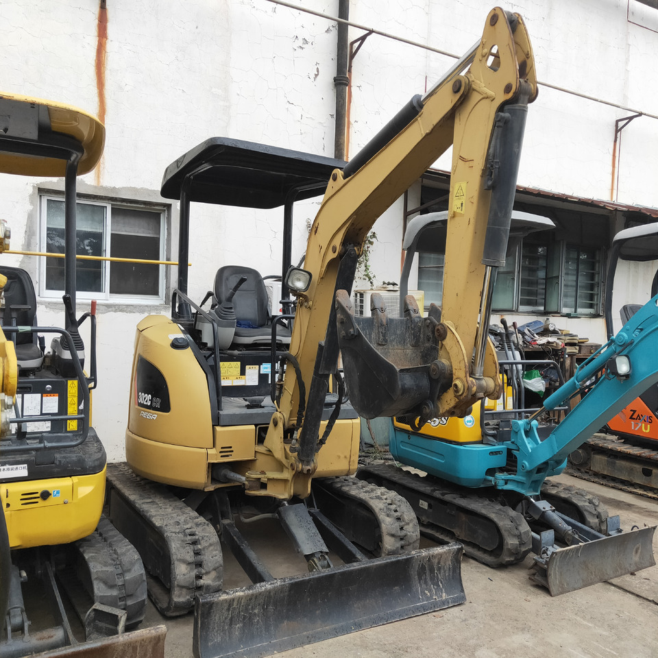 CATERPILLAR 302C - Mini pelle: photos 2 CATERPILLAR 302C - Mini pelle: photos 2