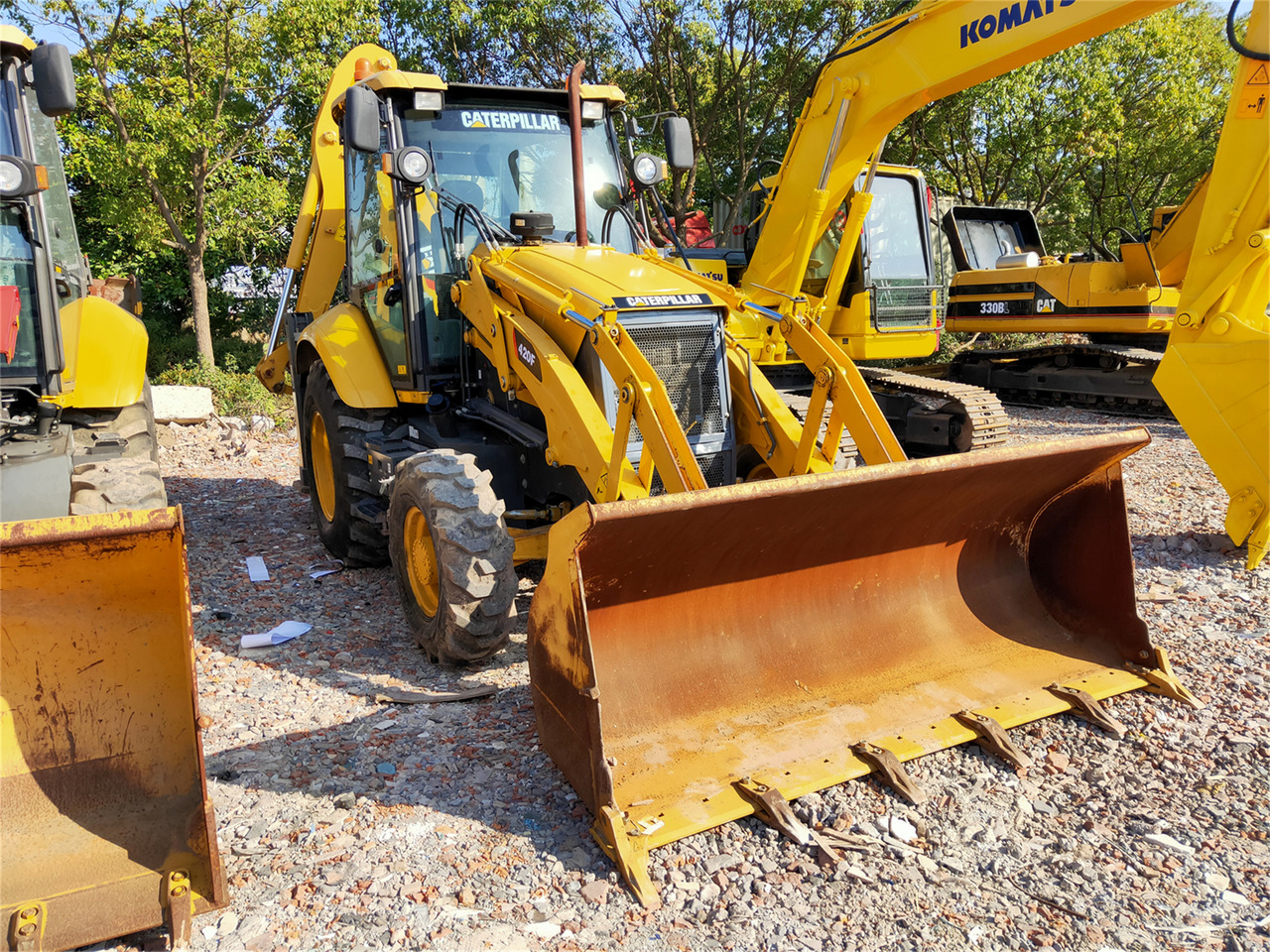 CATERPILLAR Backhoe Loader 420F Click Here for Discount - Tractopelle: photos 1 CATERPILLAR Backhoe Loader 420F Click Here for Discount - Tractopelle: photos 1