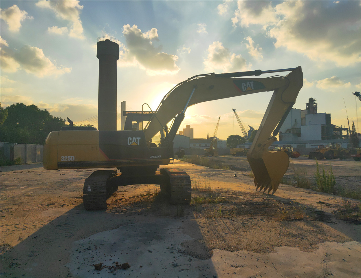 CATERPILLAR Crawler Excavator 325D Good Condition - Pelle sur chenille: photos 4 CATERPILLAR Crawler Excavator 325D Good Condition - Pelle sur chenille: photos 4