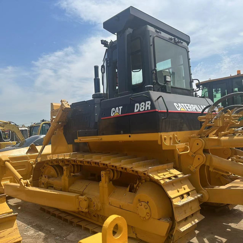 CATERPILLAR D8R Bulldozer Click for Discount - Bulldozer: photos 5 CATERPILLAR D8R Bulldozer Click for Discount - Bulldozer: photos 5