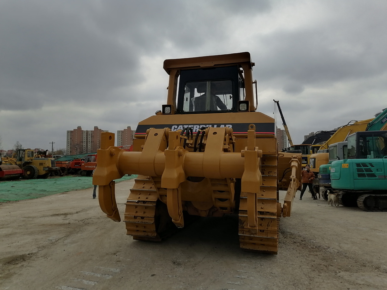 CATERPILLAR D8R Bulldozer Click for Discount - Bulldozer: photos 4 CATERPILLAR D8R Bulldozer Click for Discount - Bulldozer: photos 4