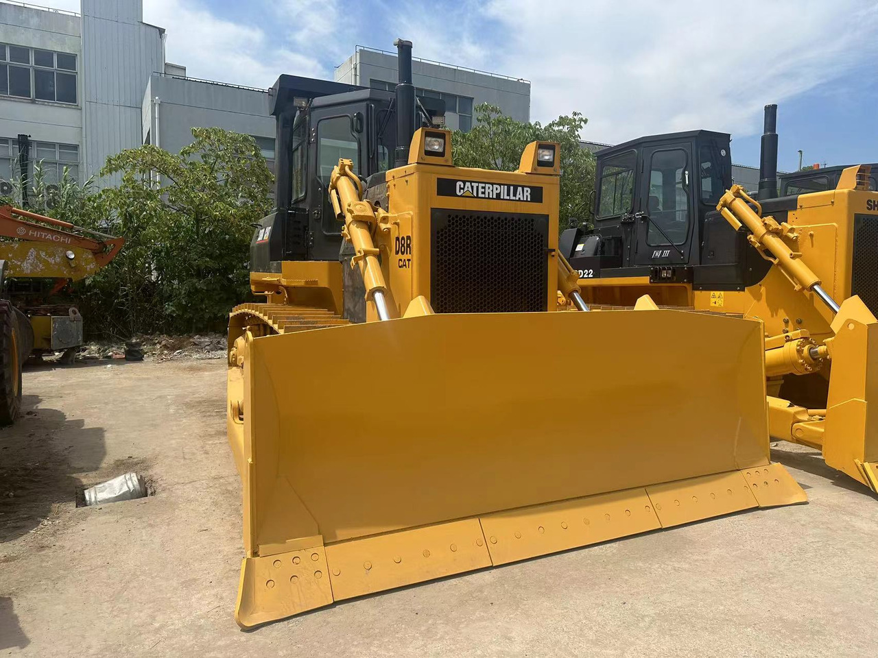 CATERPILLAR D8R Bulldozer Click for Discount - Bulldozer: photos 2 CATERPILLAR D8R Bulldozer Click for Discount - Bulldozer: photos 2