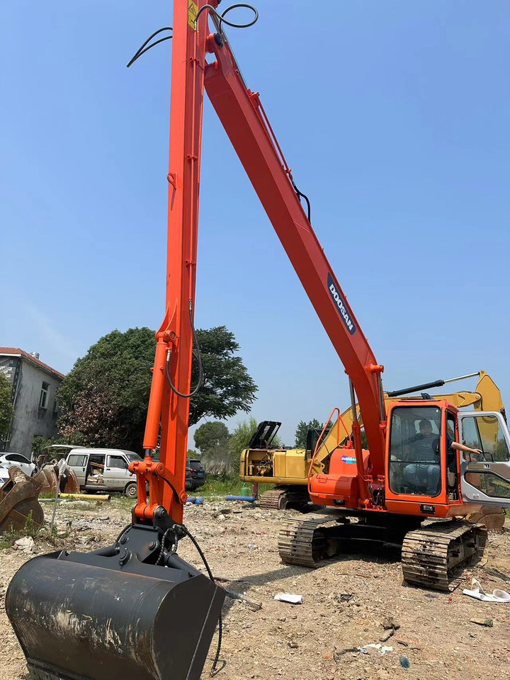 Pelle sur chenille DOOSAN DH150LC-7 Extended arm crawler excavator: photos 9 Pelle sur chenille DOOSAN DH150LC-7 Extended arm crawler excavator: photos 9