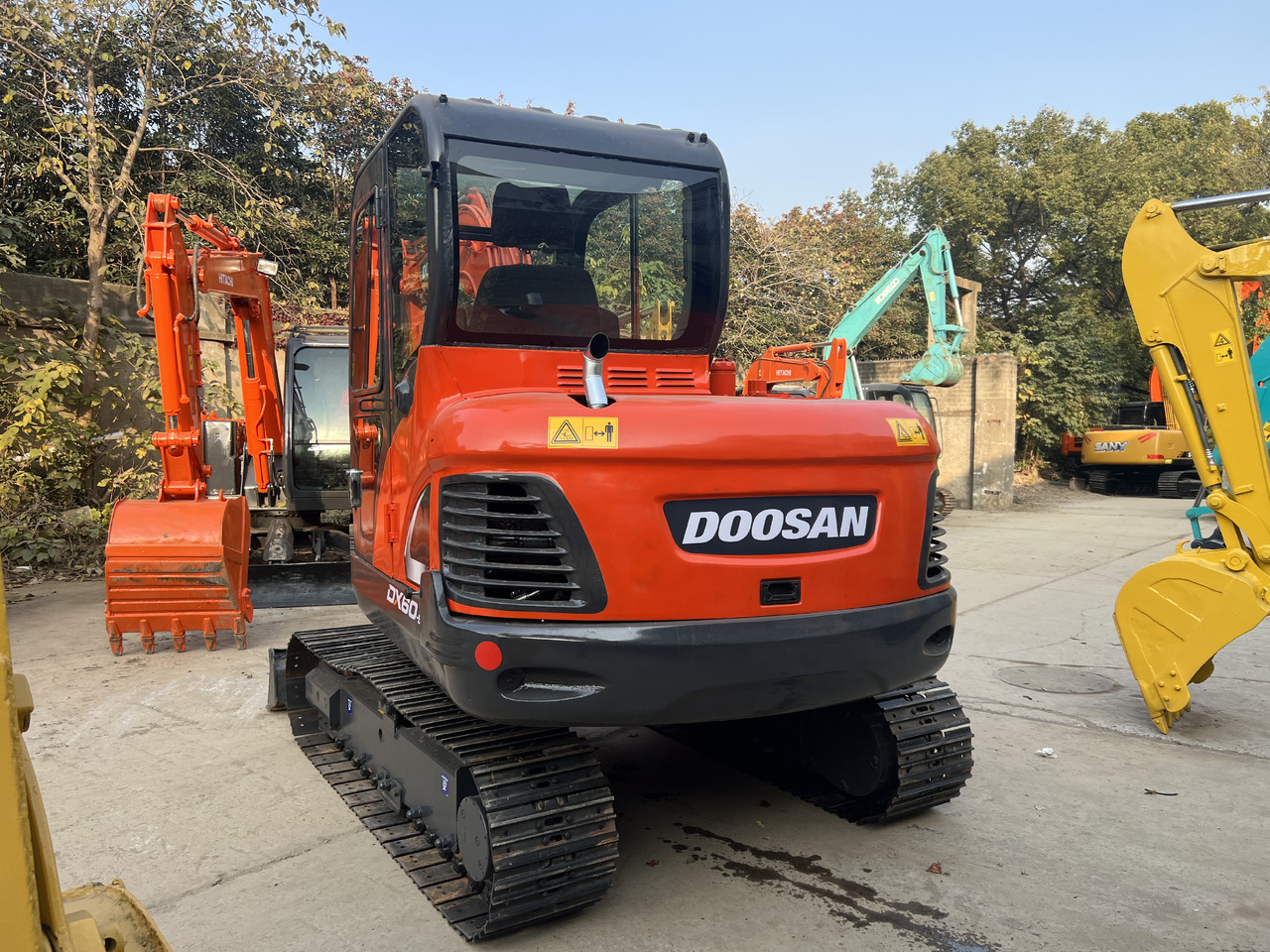DOOSAN DX 60 Mini excavator - Mini pelle: photos 5 DOOSAN DX 60 Mini excavator - Mini pelle: photos 5