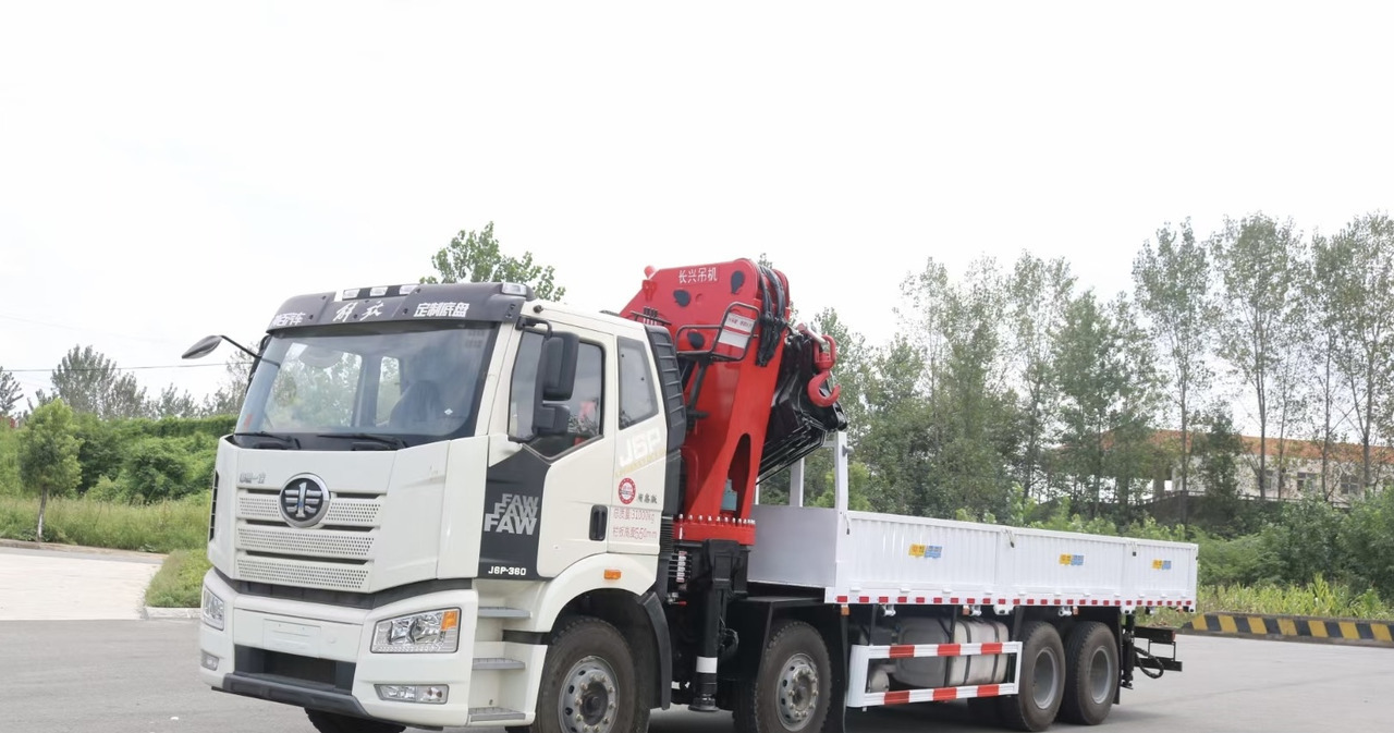 FAW JBP 380hp Crane |Truck  Excellent Condition - Camion grue: photos 4 FAW JBP 380hp Crane |Truck  Excellent Condition - Camion grue: photos 4