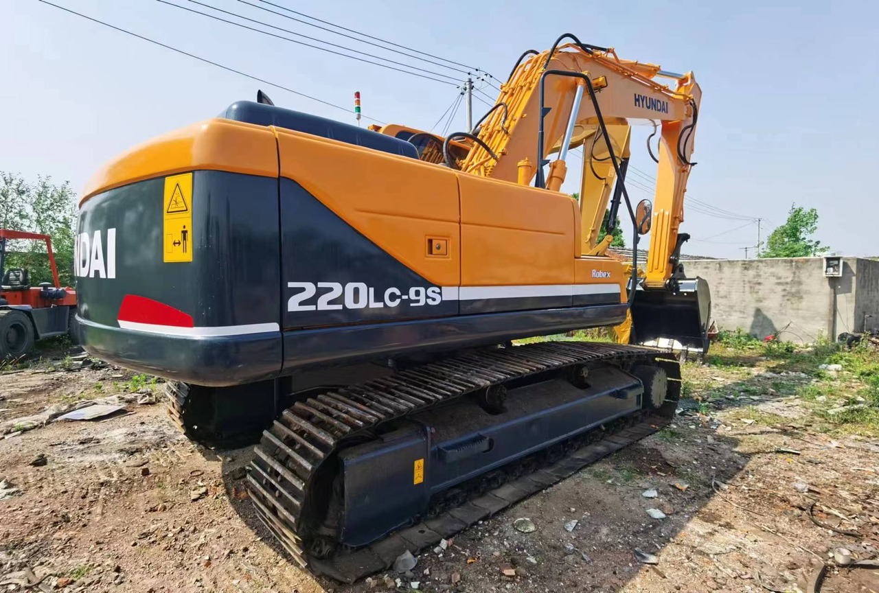 HYUNDAI Crawler Excavator R220LC-9S Good Condition - Pelle sur chenille: photos 4 HYUNDAI Crawler Excavator R220LC-9S Good Condition - Pelle sur chenille: photos 4