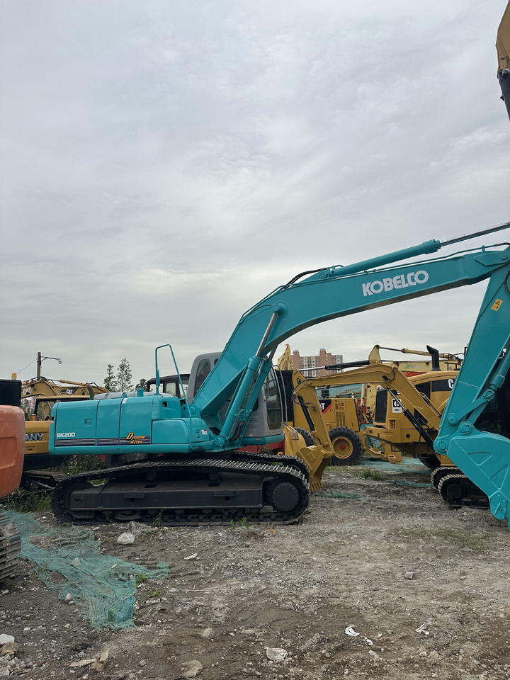 Hitachi Excavator SK200 Click for Discount - Pelle sur chenille: photos 5 Hitachi Excavator SK200 Click for Discount - Pelle sur chenille: photos 5
