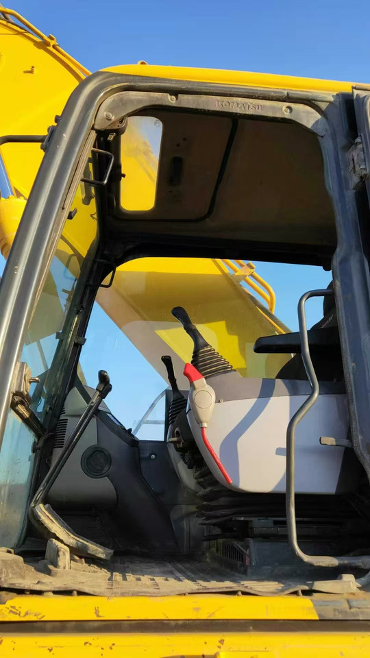 KOMATSU PC500 - Pelle sur chenille: photos 5 KOMATSU PC500 - Pelle sur chenille: photos 5