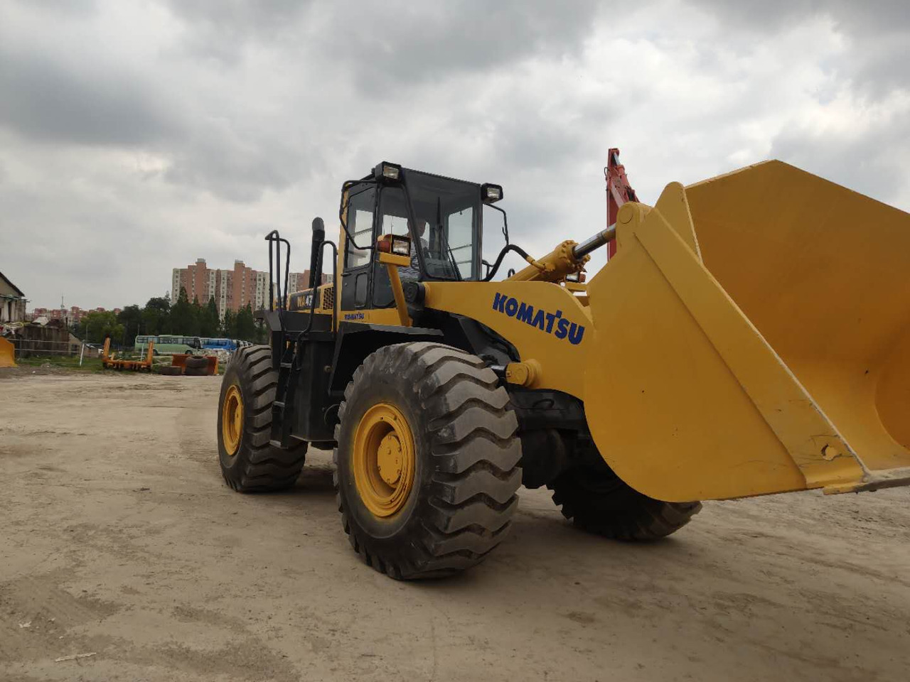 KOMATSU WA470-3 Wheel Loader Click for Discount - Chargeuse sur pneus: photos 5 KOMATSU WA470-3 Wheel Loader Click for Discount - Chargeuse sur pneus: photos 5