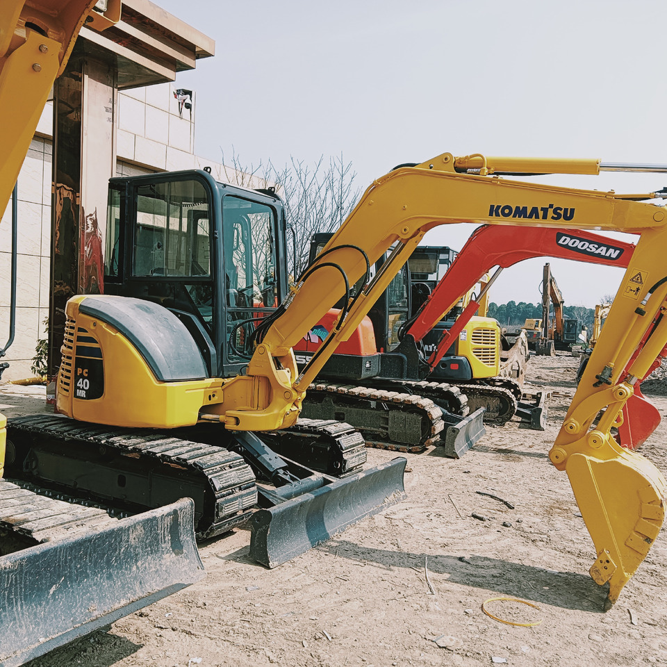 Komatsu Mini Excavation PC40MR - Mini pelle: photos 4 Komatsu Mini Excavation PC40MR - Mini pelle: photos 4